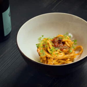 scelto con gusto - Troccoli ai ricci con aglio, olio e zenzero